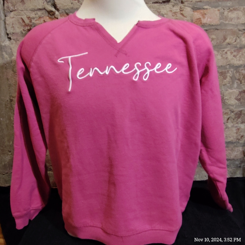 Tennessee crew neck women fushia size large